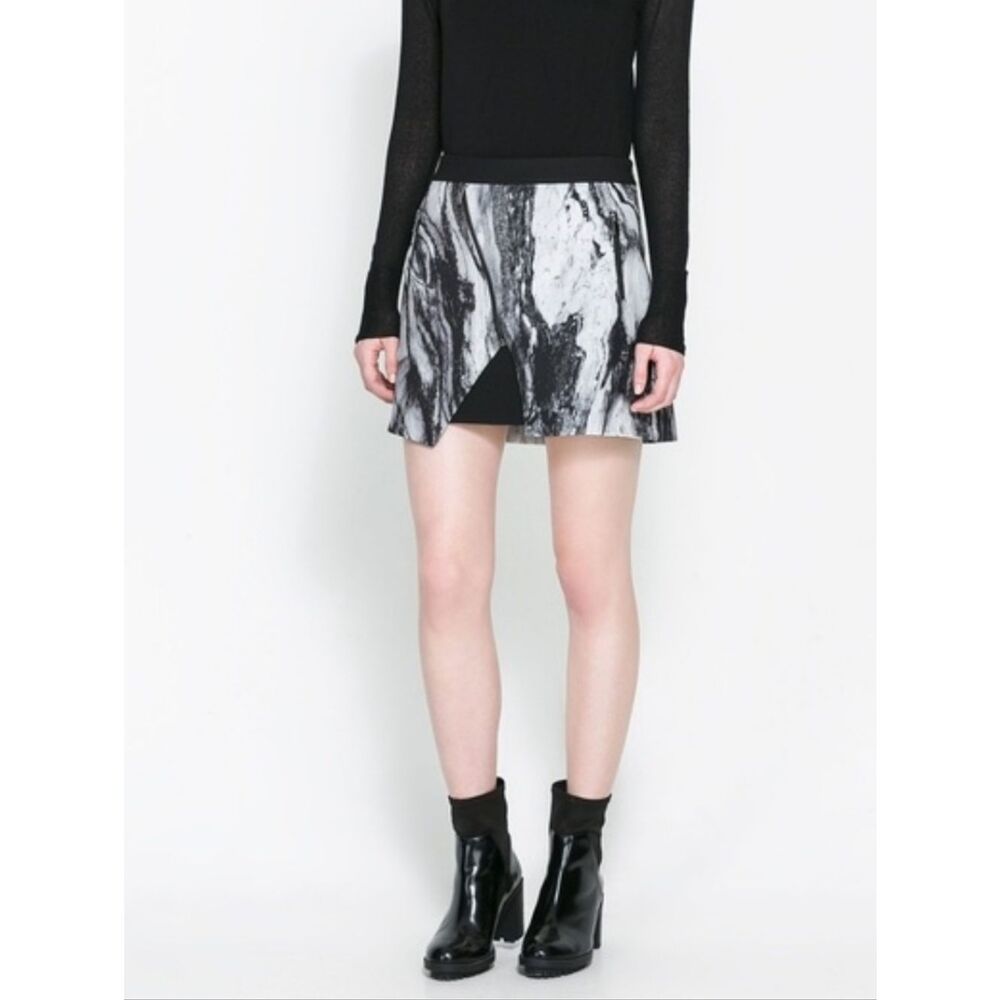 Zara Black And White Marble Mini Skirt